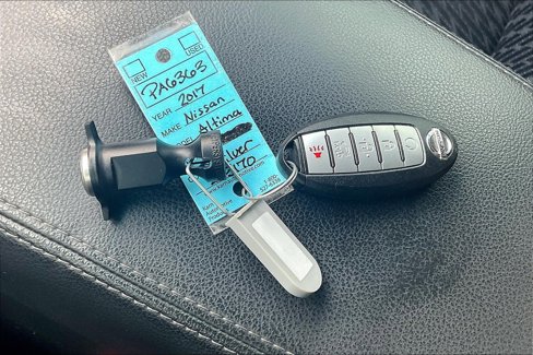 Used 2017 Nissan Altima 2.5 SV image 13