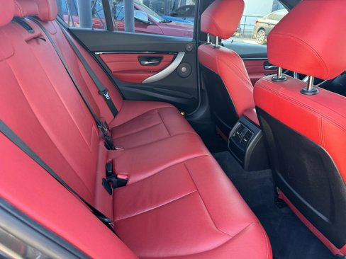 Used 2016 BMW 340i xDrive Sedan image 22