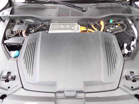 Used 2022 Audi e-tron Premium w/ Towing Package image 15