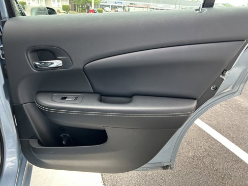 Used 2012 Chrysler 200 Limited image 16