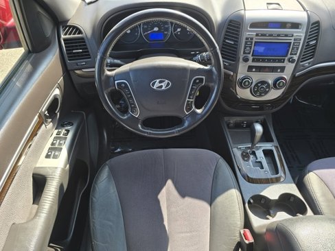 Used 2011 Hyundai Santa Fe SE image 26