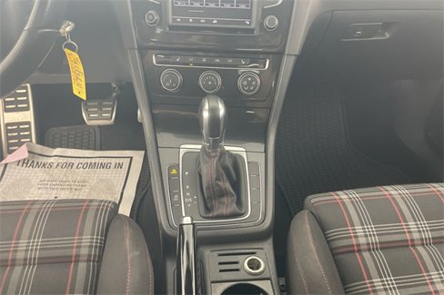 Used 2016 Volkswagen GTI S image 40