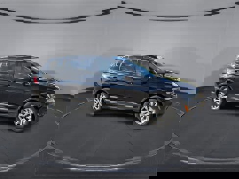 Used 2018 Volkswagen Tiguan SE image 9