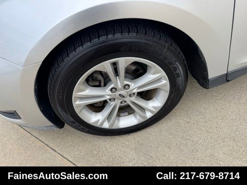 Used 2015 Ford Taurus SEL w/ Equipment Group 201A image 34