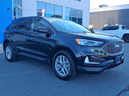 Used 2023 Ford Edge SEL image 3