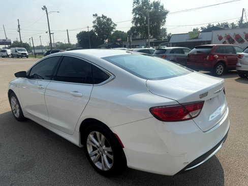 Used 2015 Chrysler 200 Limited w/ Convenience Group image 6