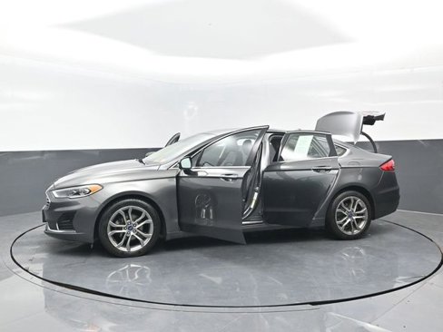 Used 2019 Ford Fusion SEL image 33