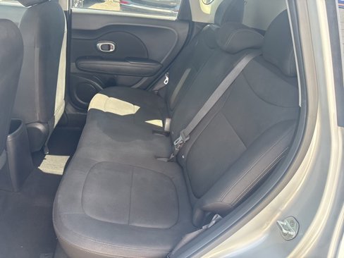 Used 2016 Kia Soul image 8