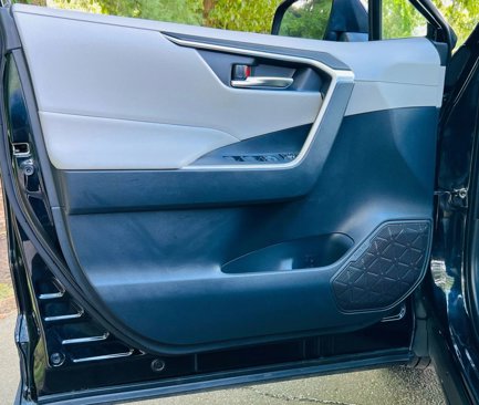 Used 2019 Toyota RAV4 XLE w/ Convenience Package image 19