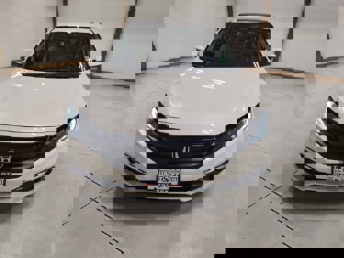 Used 2021 Honda Civic EX image 3