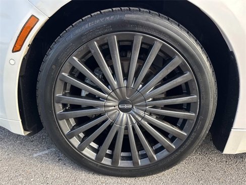 Used 2018 Lincoln MKZ Reserve w/ Technology Package image 9
