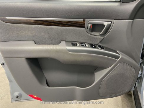 Used 2010 Hyundai Santa Fe SE image 23