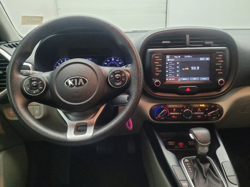 Used 2020 Kia Soul LX image 22