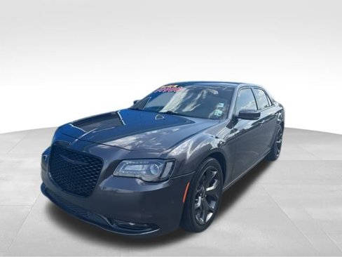 Used 2021 Chrysler 300 S image 4
