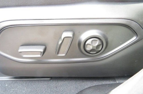 New 2025 Jeep Grand Cherokee Limited image 16