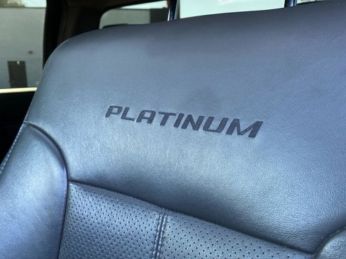 Used 2015 Ford F350 Platinum w/ Platinum Package image 28