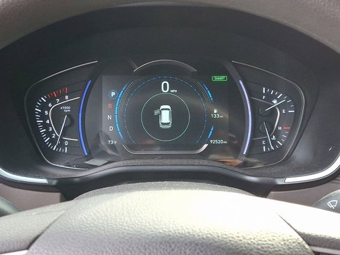 Used 2019 Hyundai Santa Fe SEL image 14