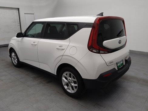 Used 2020 Kia Soul S image 3