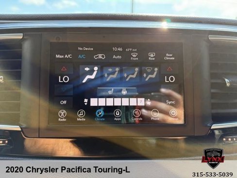Used 2020 Chrysler Pacifica Touring-L image 17
