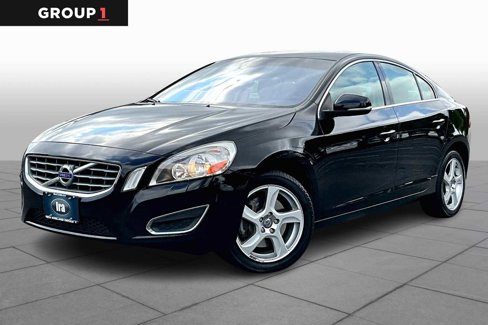 Used 2013 Volvo S60 T5 Premier image 1