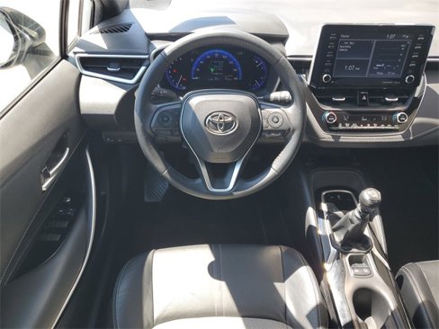 Used 2021 Toyota Corolla XSE image 28