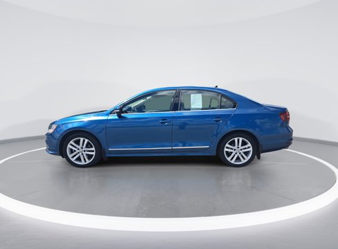 Used 2017 Volkswagen Jetta SEL image 6