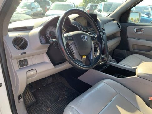 Used 2014 Honda Pilot Touring image 16