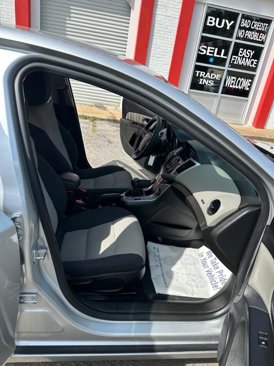 Used 2013 Chevrolet Cruze LS image 27