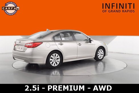 Used 2016 Subaru Legacy 2.5i Premium image 3