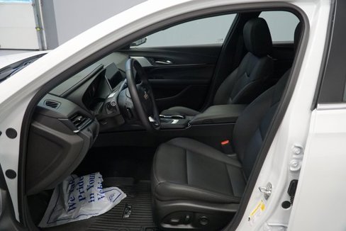 New 2025 Cadillac CT4 Luxury image 16