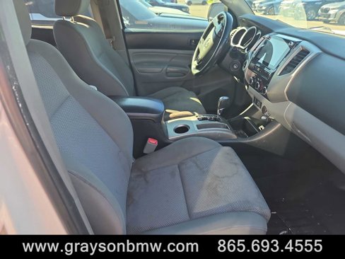 Used 2013 Toyota Tacoma 4x4 Double Cab w/ TRD Sport Pkg image 11