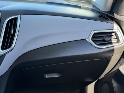 Used 2022 Chevrolet Equinox LT image 19