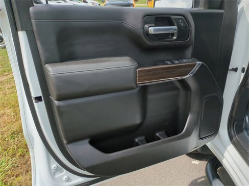 Used 2019 Chevrolet Silverado 1500 LT w/ All-Star Edition image 19