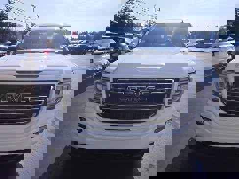 Used 2017 GMC Sierra 1500 SLE image 3