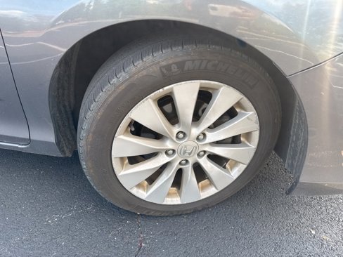 Used 2014 Honda Accord EX-L image 16