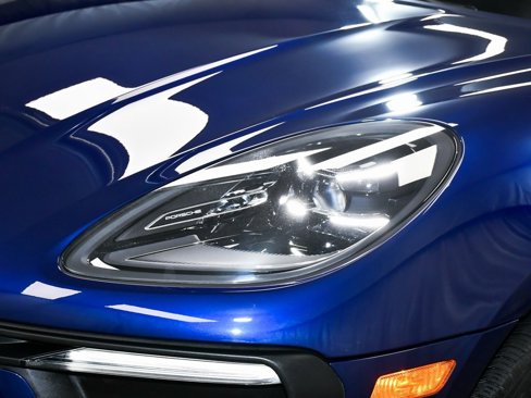 Used 2022 Porsche Macan image 72