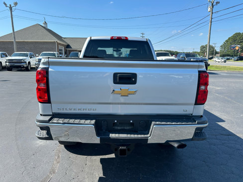 Used 2019 Chevrolet Silverado 2500 LT w/ Texas Edition image 6