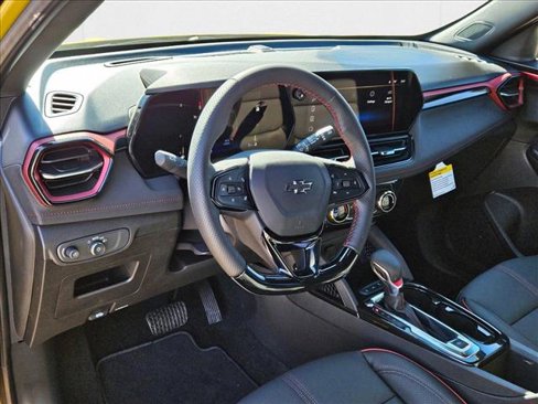 New 2025 Chevrolet TrailBlazer RS w/ Driver Confidence Package image 3