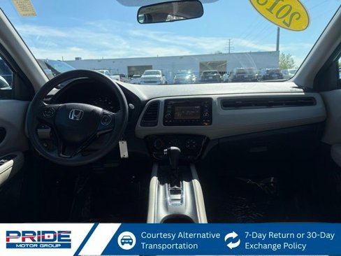 Used 2018 Honda HR-V LX image 15