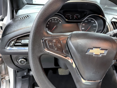 Used 2017 Chevrolet Cruze LT w/ Sun And Sound Package image 20
