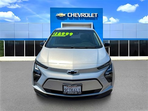 Used 2022 Chevrolet Bolt LT image 8