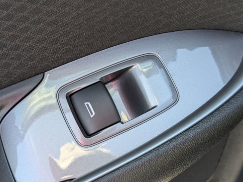 Used 2023 Chevrolet Malibu LT image 29