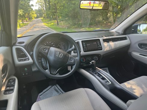 Used 2017 Honda HR-V LX image 17