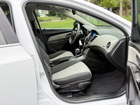 Used 2011 Chevrolet Cruze LS w/ Connectivity Package image 24