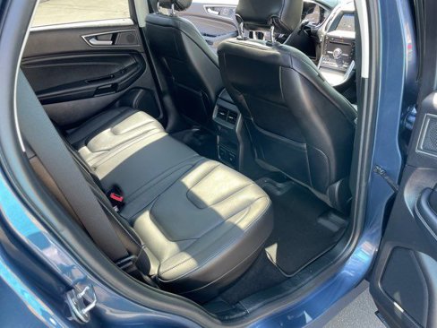 Used 2019 Ford Edge Titanium w/ Equipment Group 301A image 19
