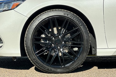 Used 2018 Honda Accord LX image 24