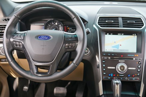 Used 2017 Ford Explorer Limited w/ Equipment Group 301A image 28