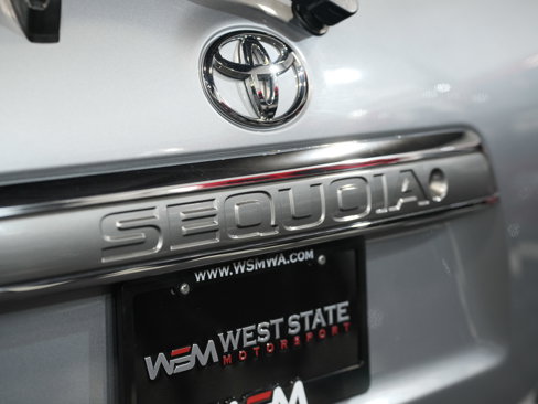 Used 2015 Toyota Sequoia Limited image 18
