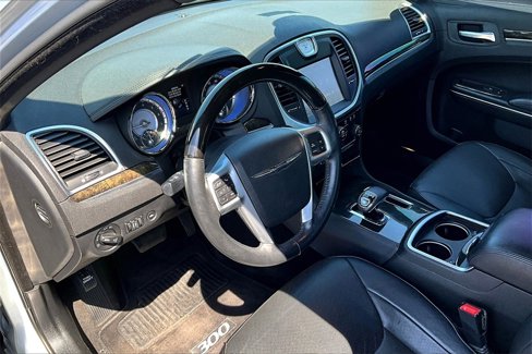 Used 2013 Chrysler 300 C image 14