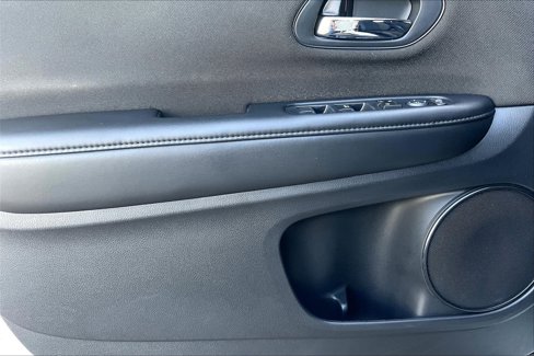 Used 2019 Honda HR-V Sport image 15